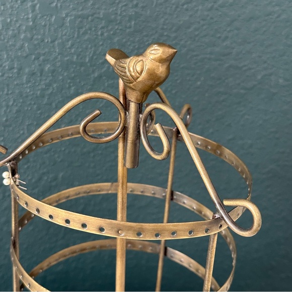 Vintage Elegant Gold/ Brass Jewelry Organizer - Picture 4 of 6